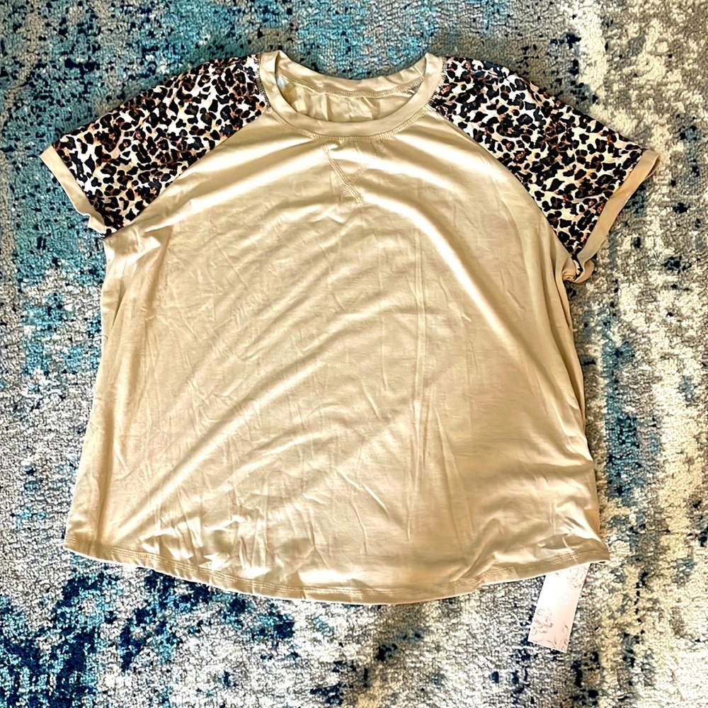 SHEIN blouse, brand new, size 2XL, taupe with leopard sleeves.